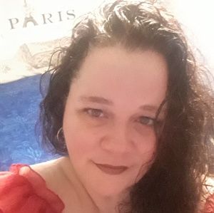 Meet your Posher, Janelle